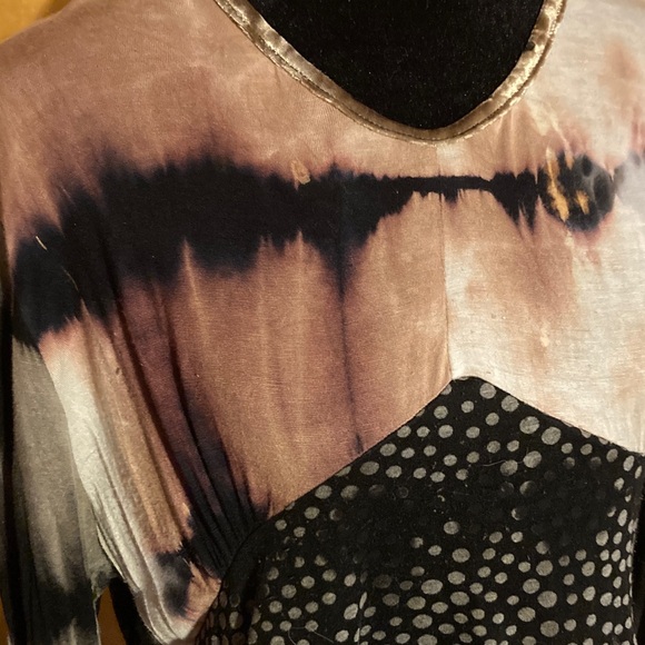 The Pyramid Collection Multicolor Animal Print Tunic - Picture 3 of 6